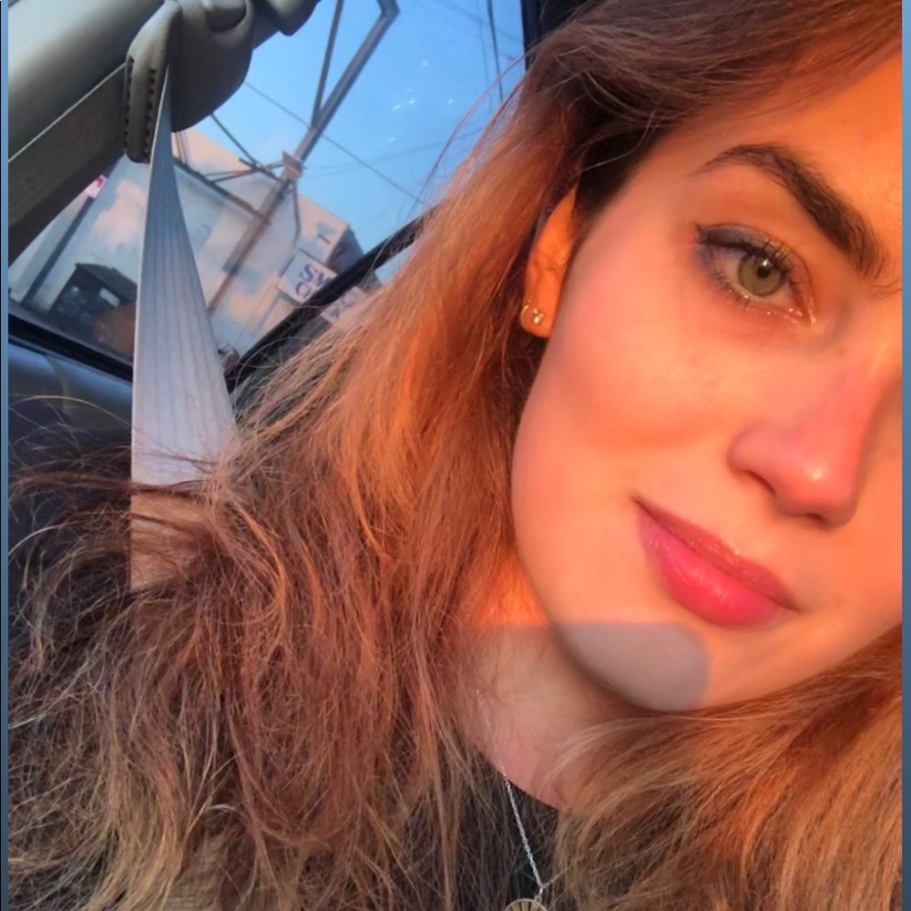 Meet your Posher, Kally